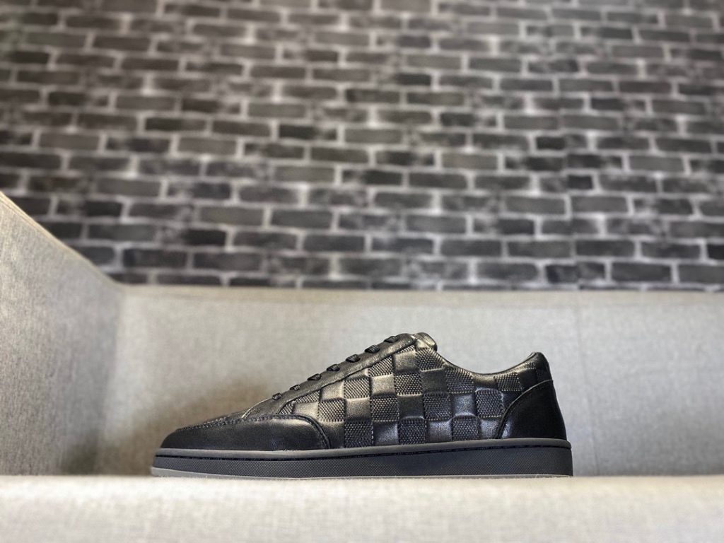 Louis Vuittion Offshore Sneaker Black For Men LV