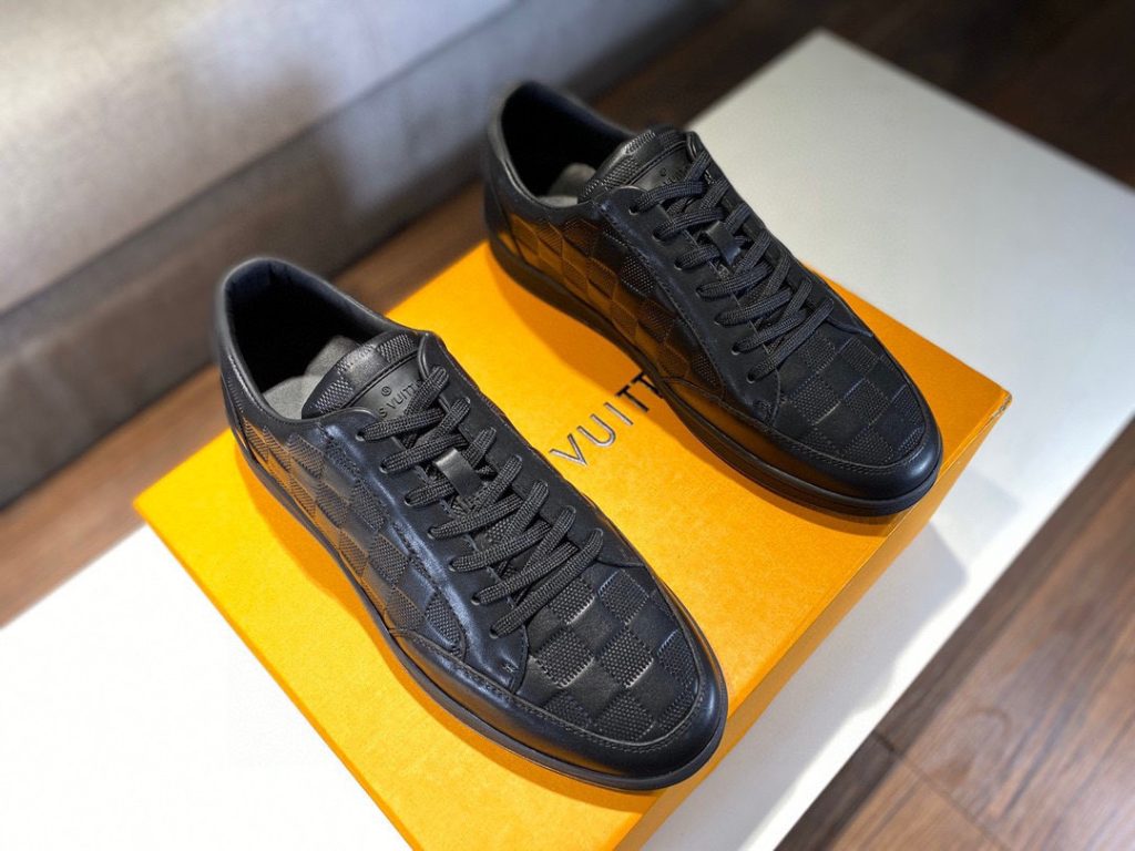 Louis Vuittion Offshore Sneaker Black For Men LV