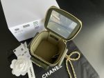 Chanel CC Vanity With Chain Bag Green Khaki For Women 4.3 in/ 11 cm  AP3016