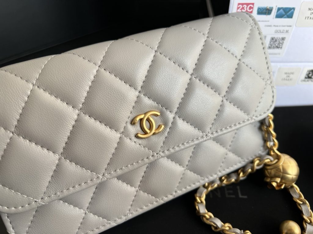 Chanel CC Wallet On Chain Bag White For Women 6.7 in / 17 cm