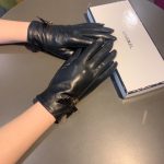 Chanel Gloves In Black