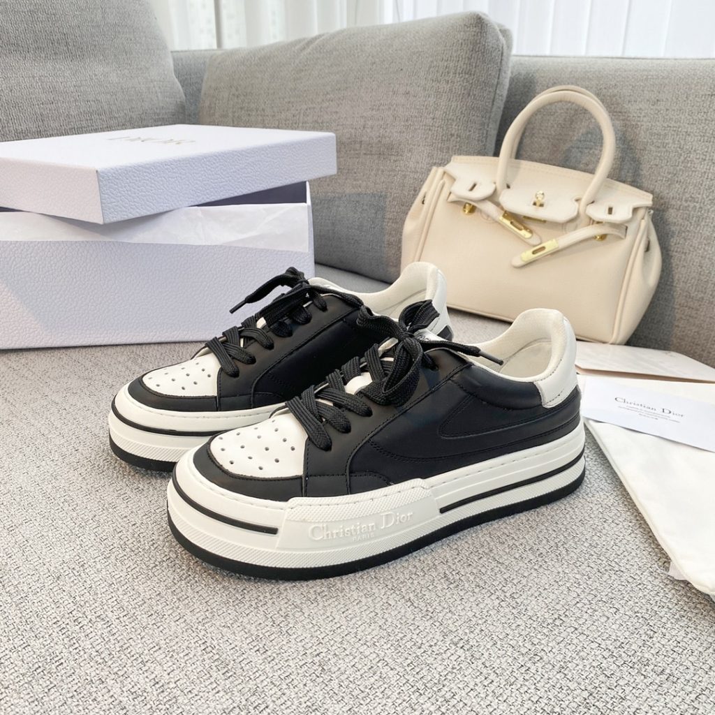 Dior CD D-Freeway Vitello Sneakers White And Black For Women