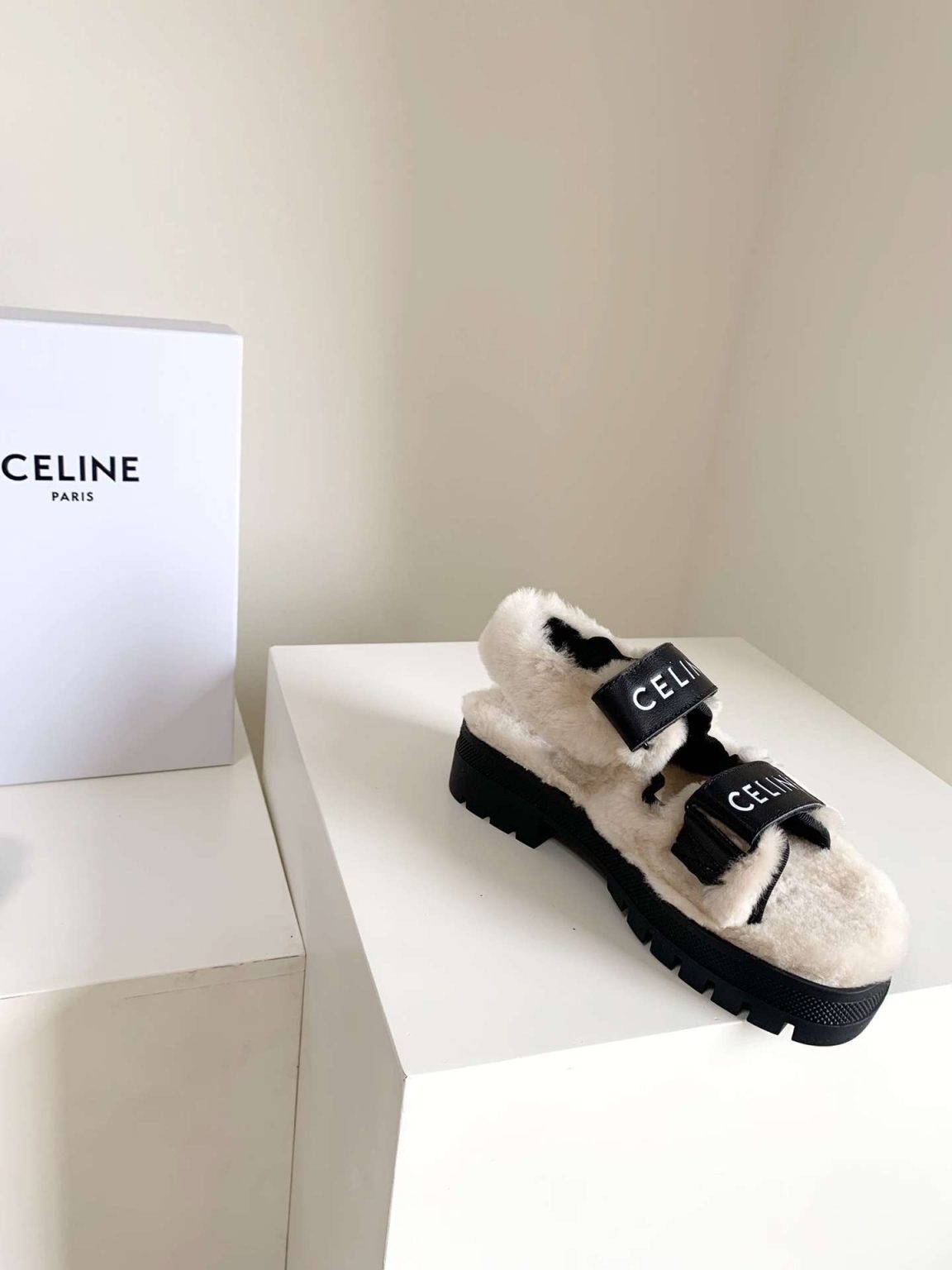 Celine Leo Scratch Sandal With Fur Black For Women