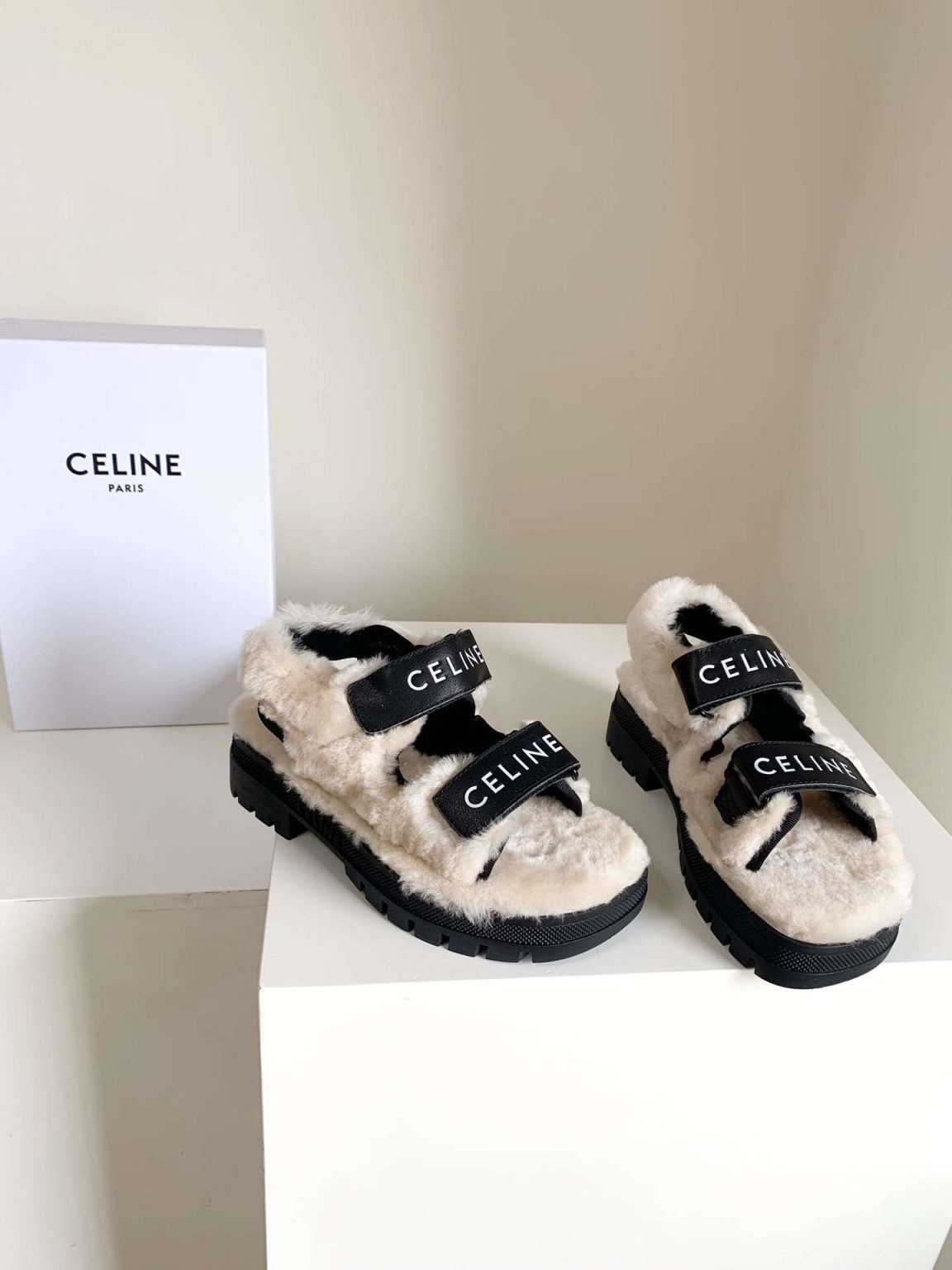 Celine Leo Scratch Sandal With Fur Black For Women