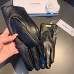 Chanel Gloves In Black