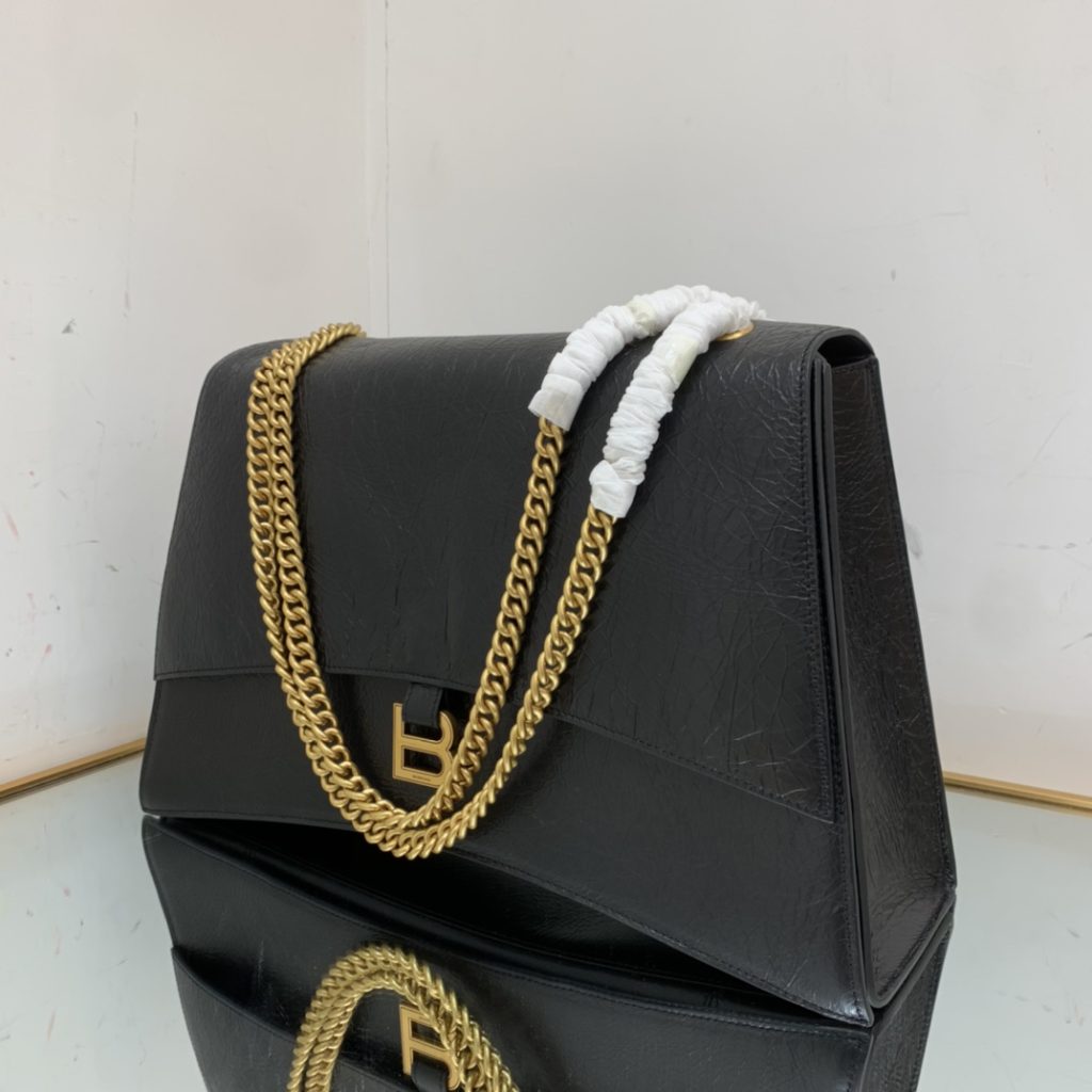 Crush Large Chain Bag In Black For Women 15.7in/ 40cm 716332210IT1000