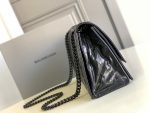 Crush Medium Chain Bag Quilted In Black For Women 12.2in/31cm 716393210IY1000