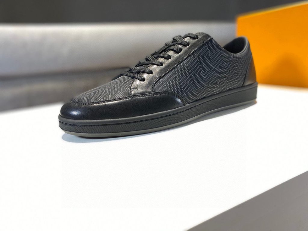 Louis Vuittion Offshore Sneaker Black For Men LV