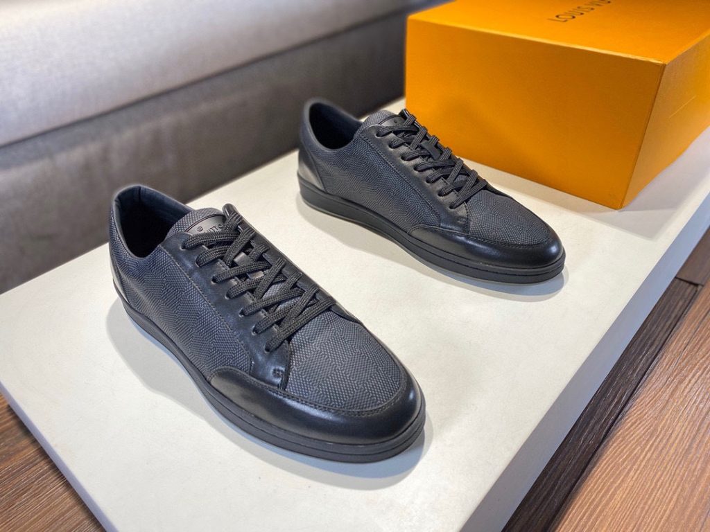 Louis Vuittion Offshore Sneaker Black For Men LV