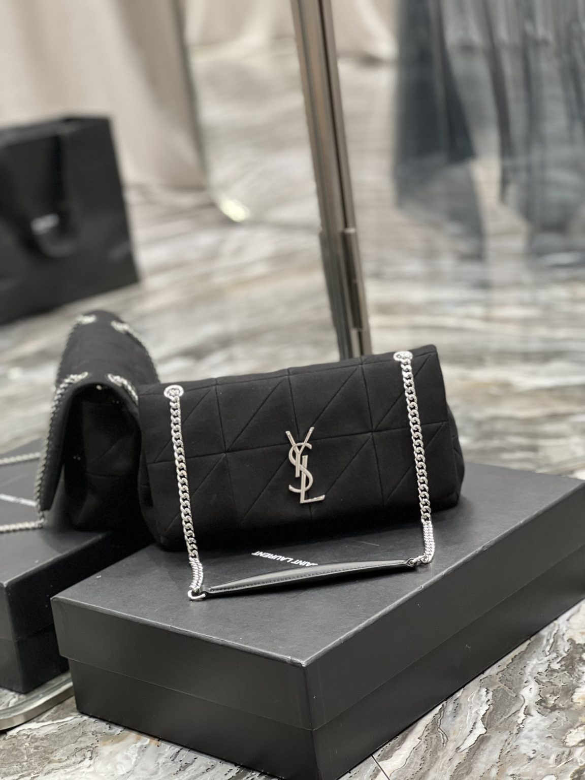 Saint Laurent Jamie Medium Chain Bag Black  For Women, Women’s Bags 9.4in/24cm YSL