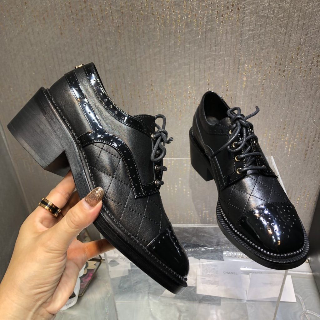 Chanel Women’s Laced Shoes Black For Women