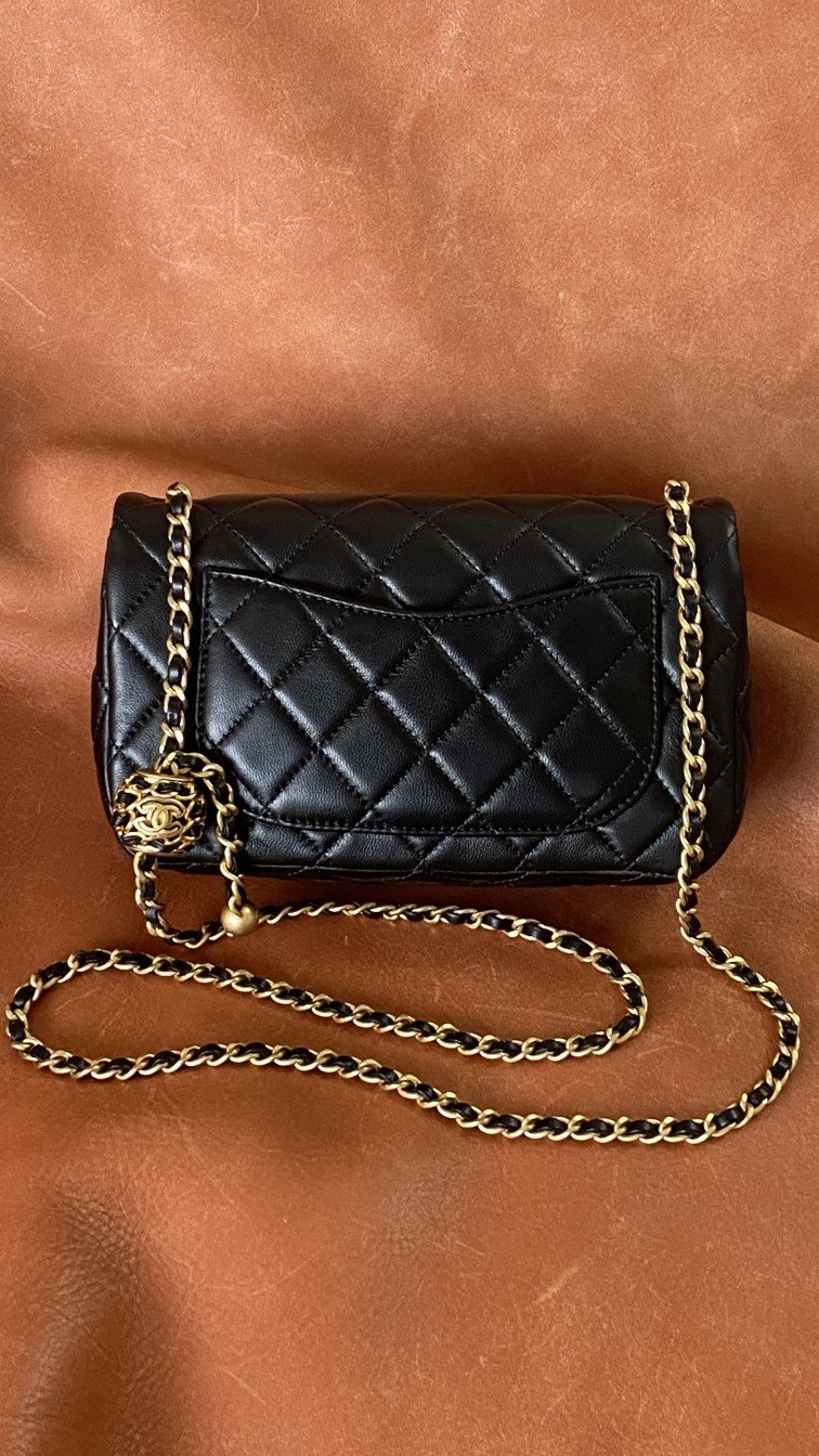 Chanel Mini Flap Bag Black For Women, Women’s Bags 7.9in/20cm