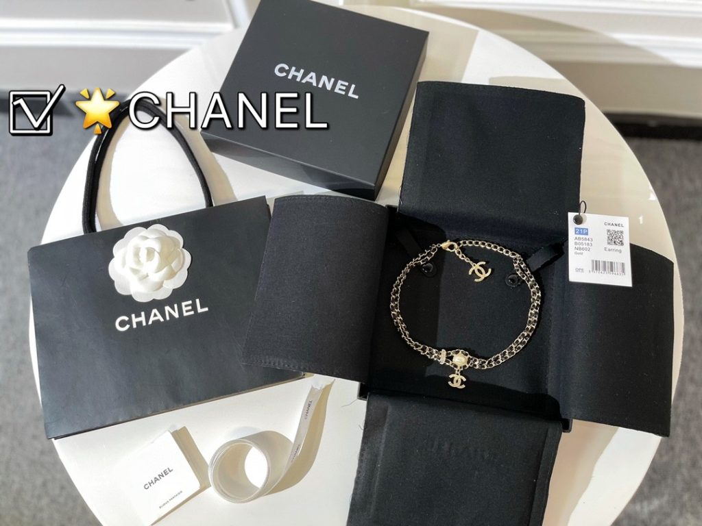 Chanel Necklace Jewelry