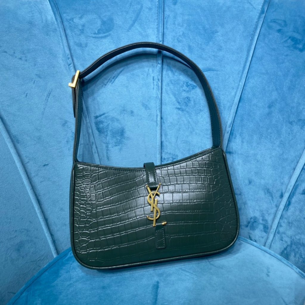 Saint Laurent Le 5 À 7 Hobo Bag In Crocodile Embossed Shiny Dark Green For Women 9in/23cm YSL 657228DZE0W3045