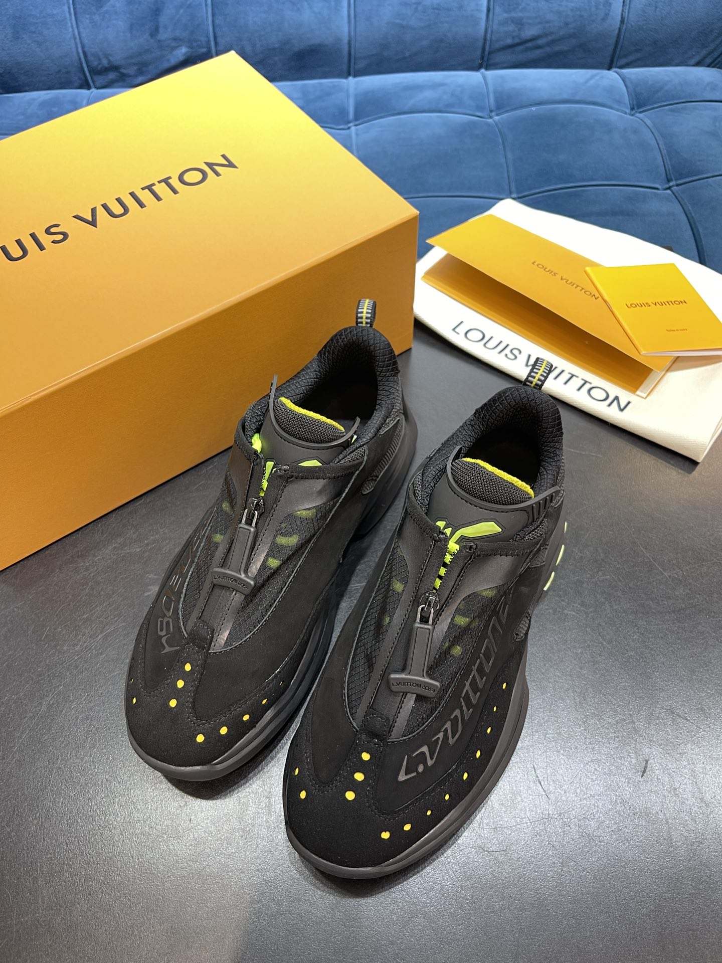 Louis Vuittion Millenium Sneaker Black For Men LV 1A9IE3