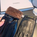 Chanel Gloves In Black