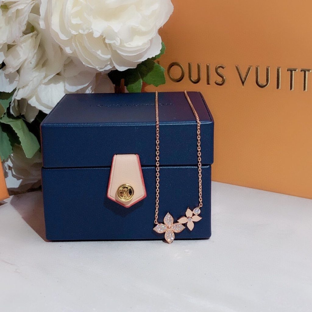 Louis Vuitton Necklace