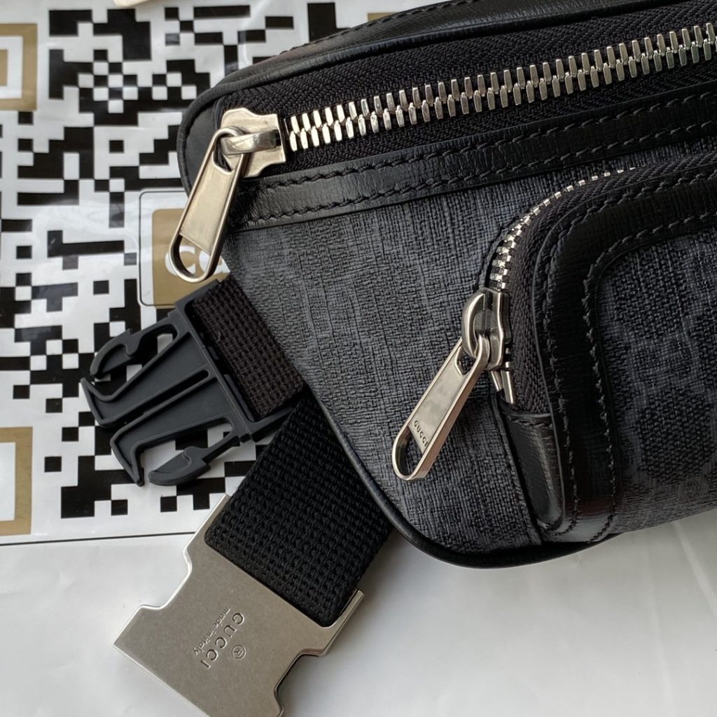 Gucci Belt Bag With Interlocking G Black GG Supreme Canvas For Men 9in/23cm GG ‎682933 92THN 1000