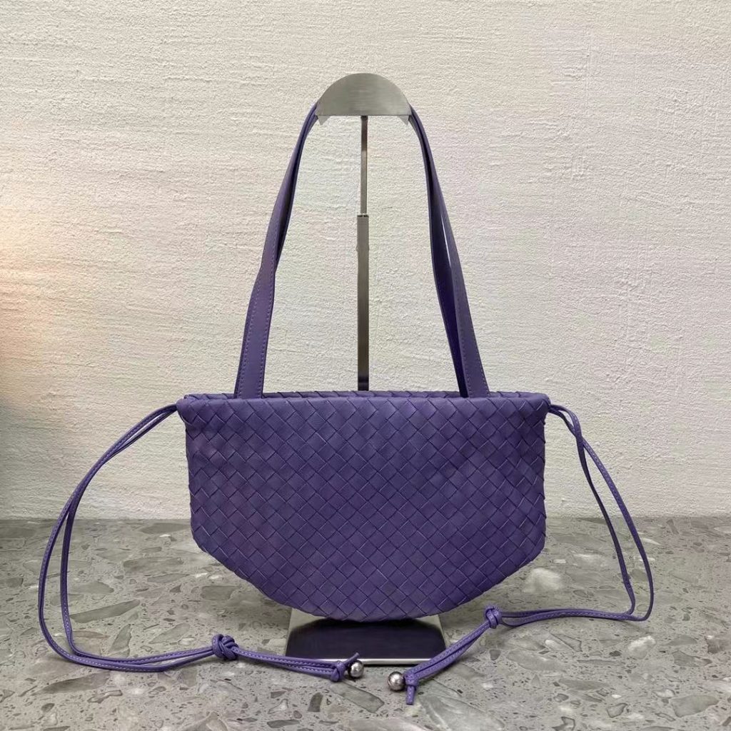 Bottega Veneta Shoulder Bag Violet, For Women, Women’s Bags 10.2in/26cm