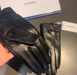 Chanel Gloves In Black