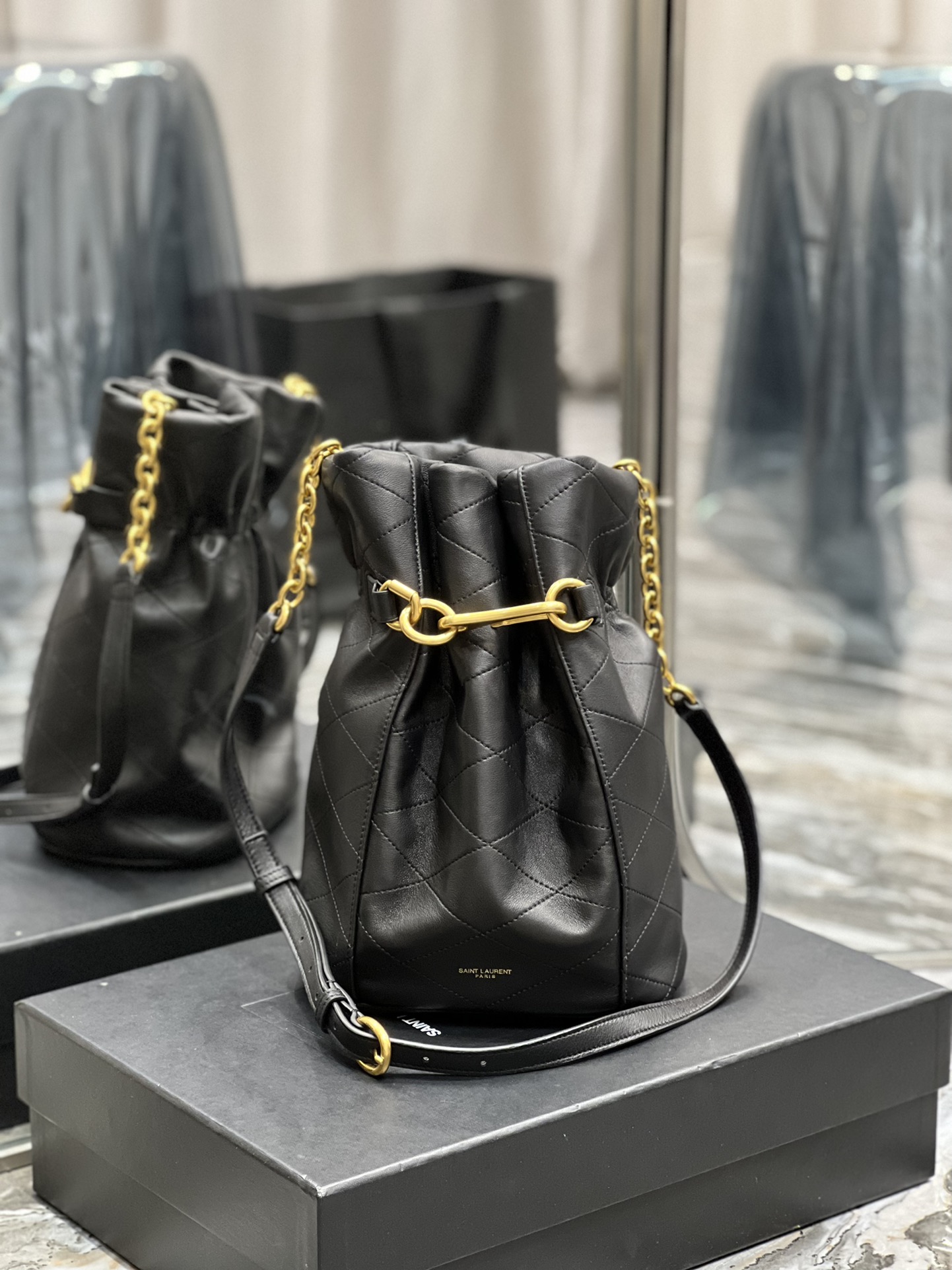 Saint Laurent Le Maillon Bucket Bag Black For Women 10.6in/27cm YSL 686310AAAJK1000