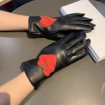 Dior Gloves In Black