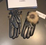 Chanel Gloves In Black