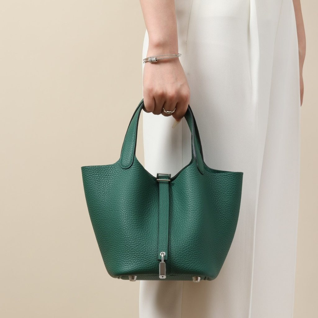 hermes-picotin-lock-18-peacock-green-3