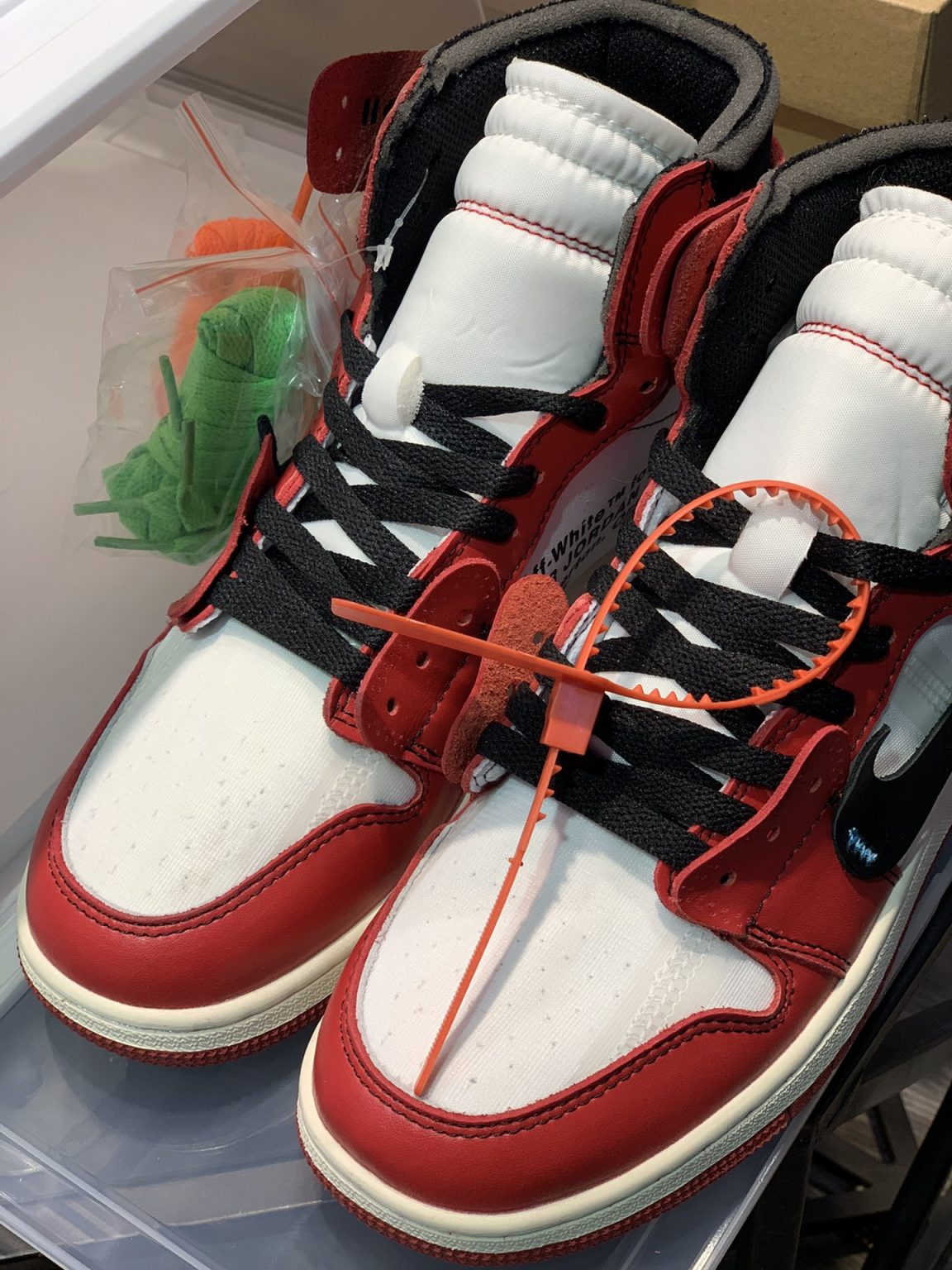 Nike Off-White Air Jordan 1 Retro High OG Chicago in White/Black-Varsity Red For Women, Women’s Shoes