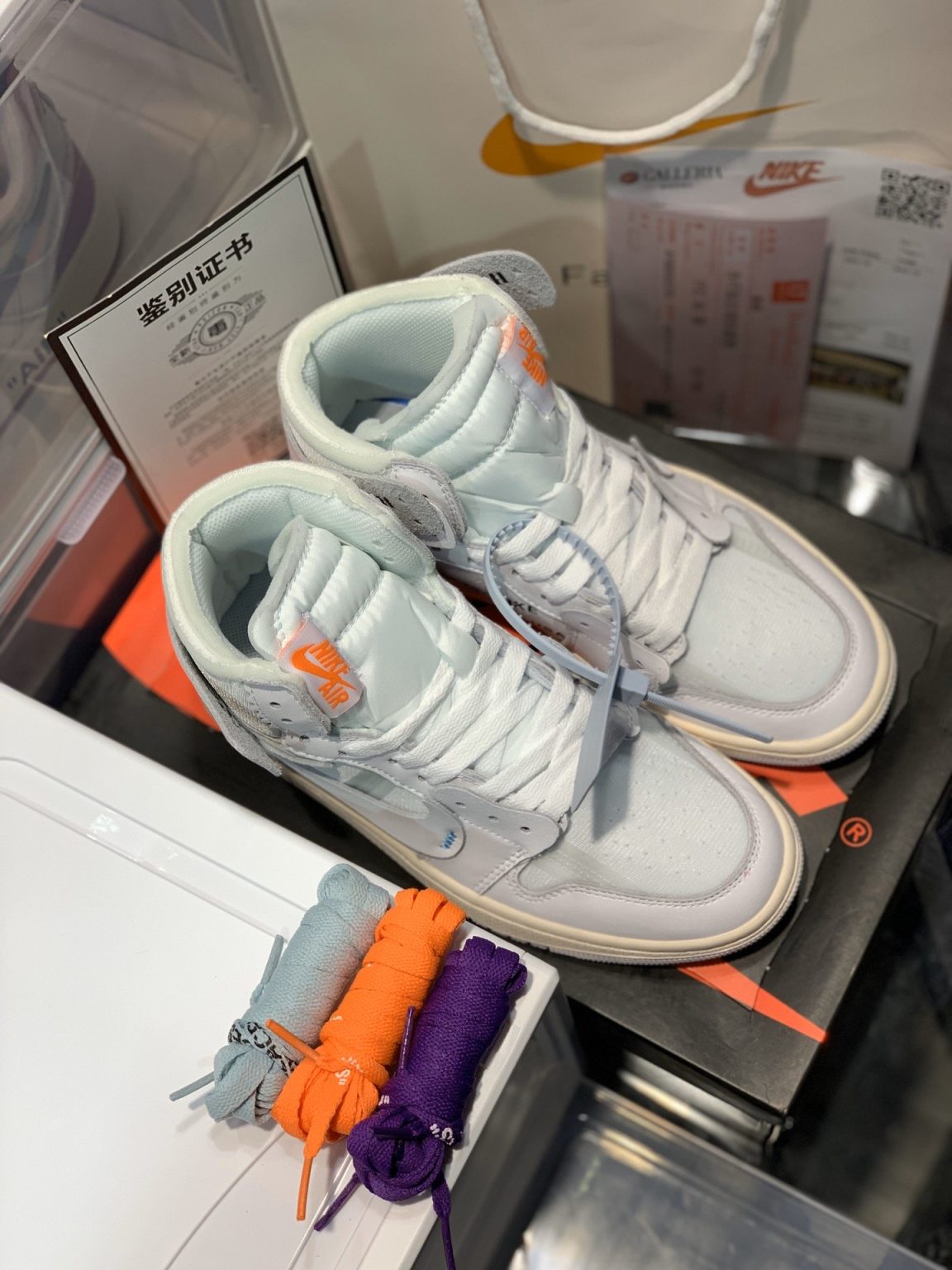 Off-White x Nike Air Jordan 1 Retro High in White Sneaker For Women, Women’s Shoes