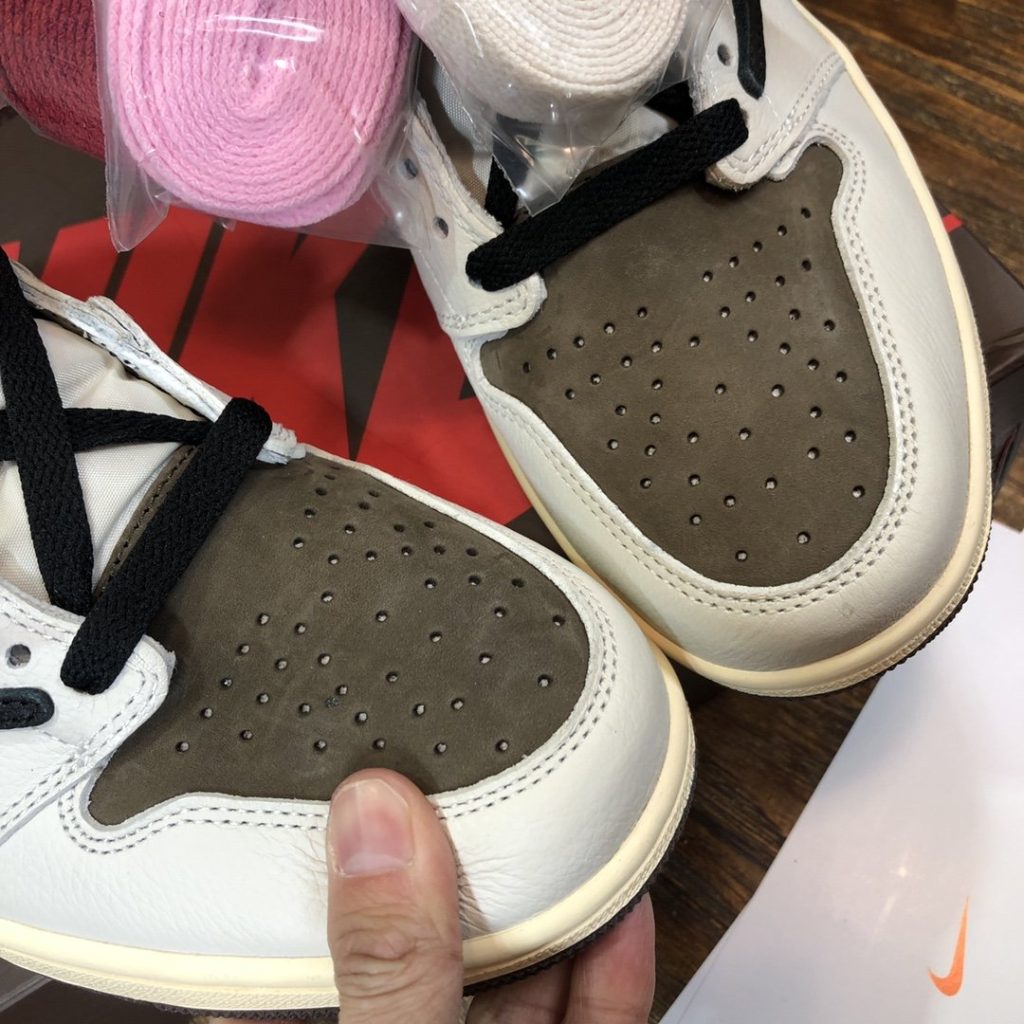 Travis Scott x Nike Air Jordan 1 Retro High OG ‘Mocha’ and White Sneaker For Women, Women’s Shoes