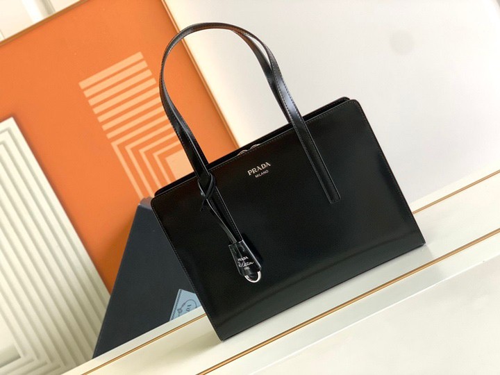 TRUE -TO-ORIGINAL NO BOX | Prada Re-Edition 1995 brushed-leather medium handbag 21cm 30cm 8cm – Black