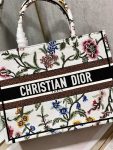 Christian Dior Medium Dior Tote Bag White For Women 14in/ 36cm M1296ZEAU_M933