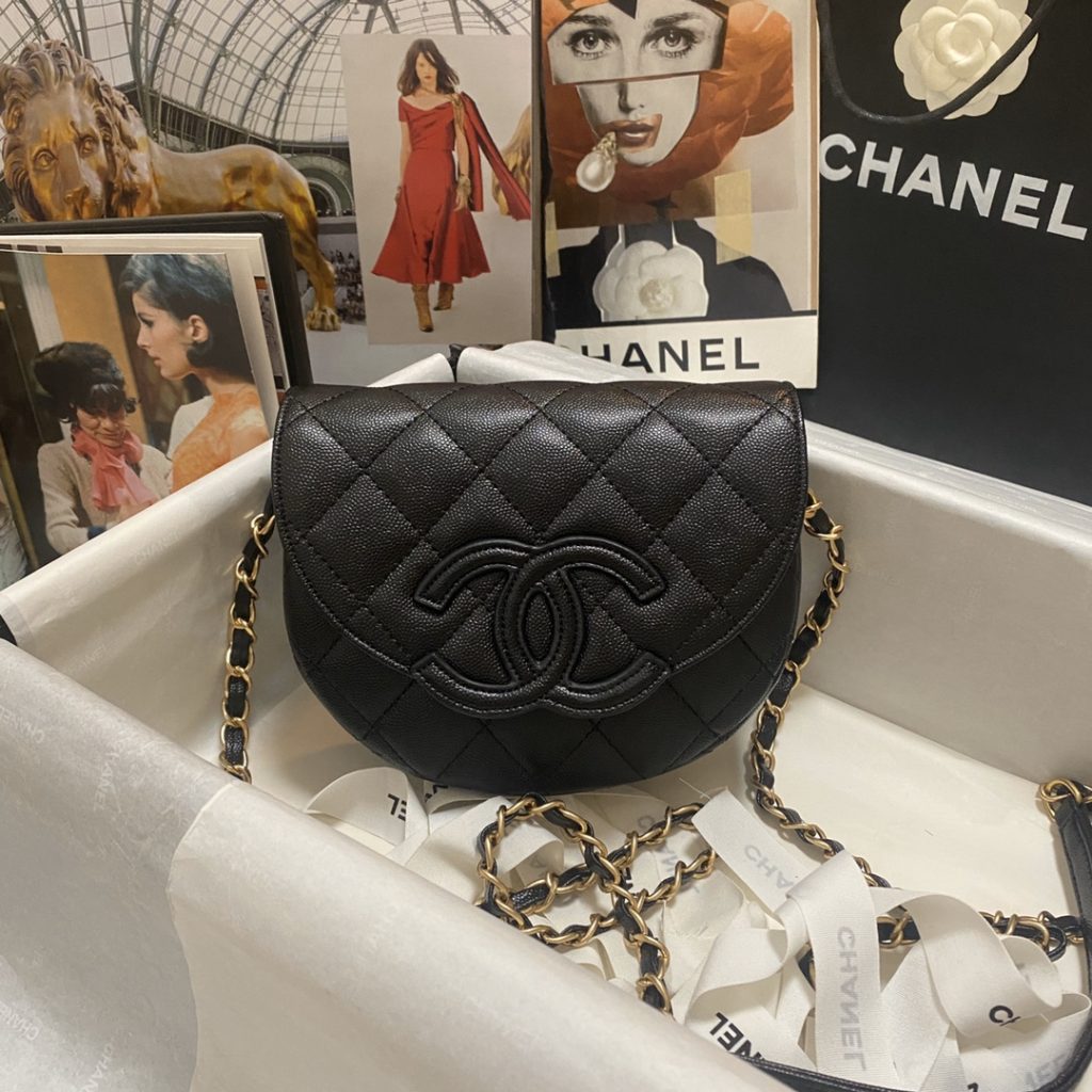 Chanel Mini Messenger Bag Balck For Women 7.4 in / 19 cm