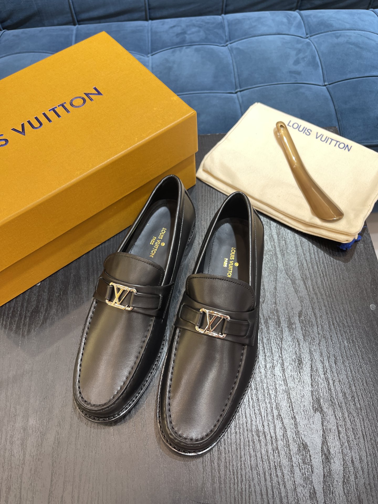 Louis Vuittion Major Loafer Black For Men LV