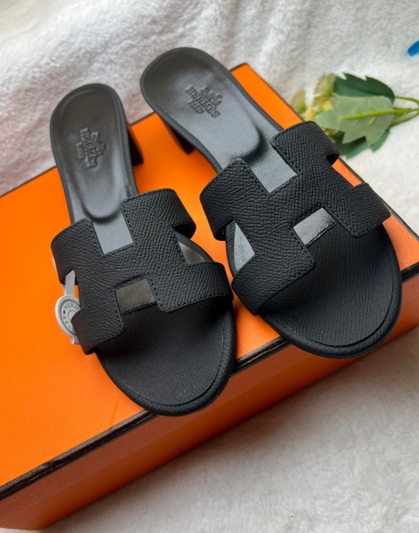 Hermes Oasis Sandal Black For Women, Women’s Shoes Size 40EU