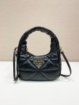 Quilted Nappa Shoulder Bag In Black For Women 8.3in/ 21cm