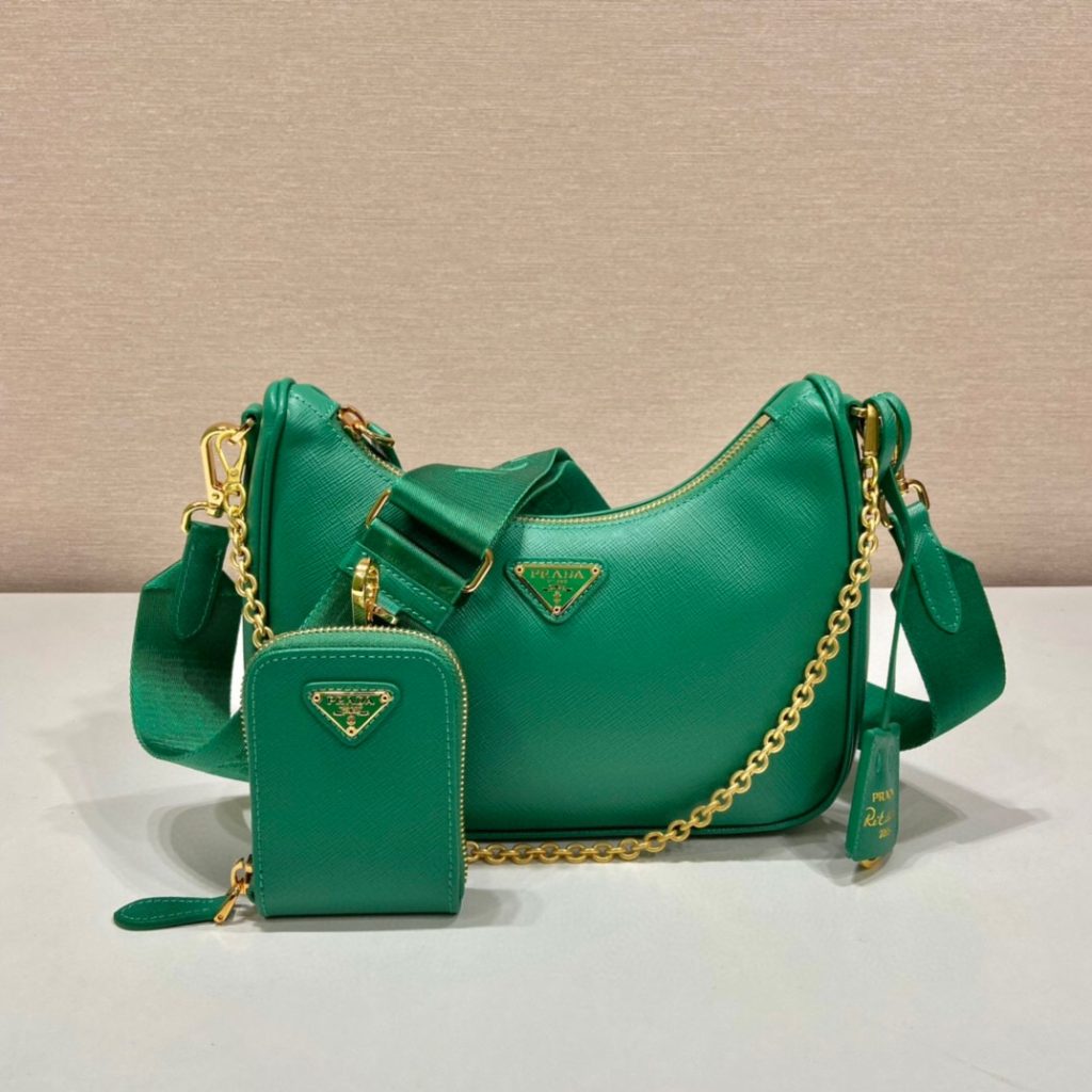 Re-Edition 2005 Saffiano Bag In Green For Women 8.6 in/ 22 cm 1BH204_NZV_F0PCL_V_V2M