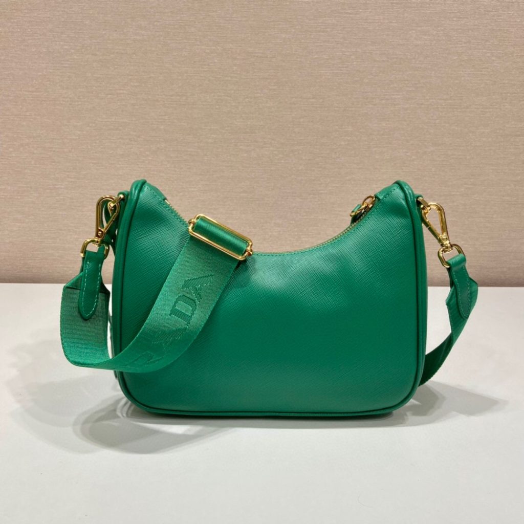 Re-Edition 2005 Saffiano Bag In Green For Women 8.6 in/ 22 cm 1BH204_NZV_F0PCL_V_V2M