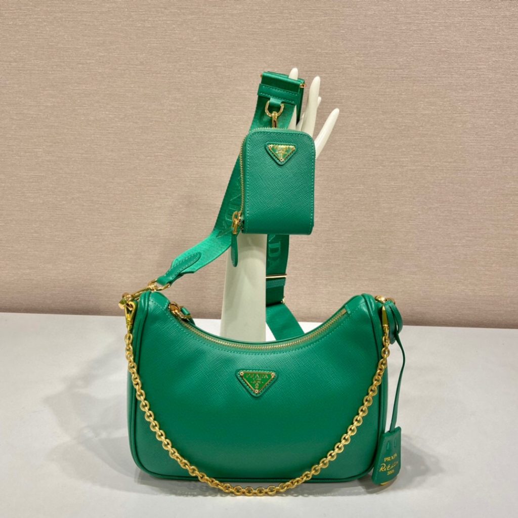 Re-Edition 2005 Saffiano Bag In Green For Women 8.6 in/ 22 cm 1BH204_NZV_F0PCL_V_V2M