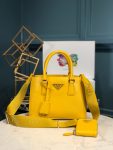 Saffiano Lux Galleria In Yellow For Women 9in/ 23cm