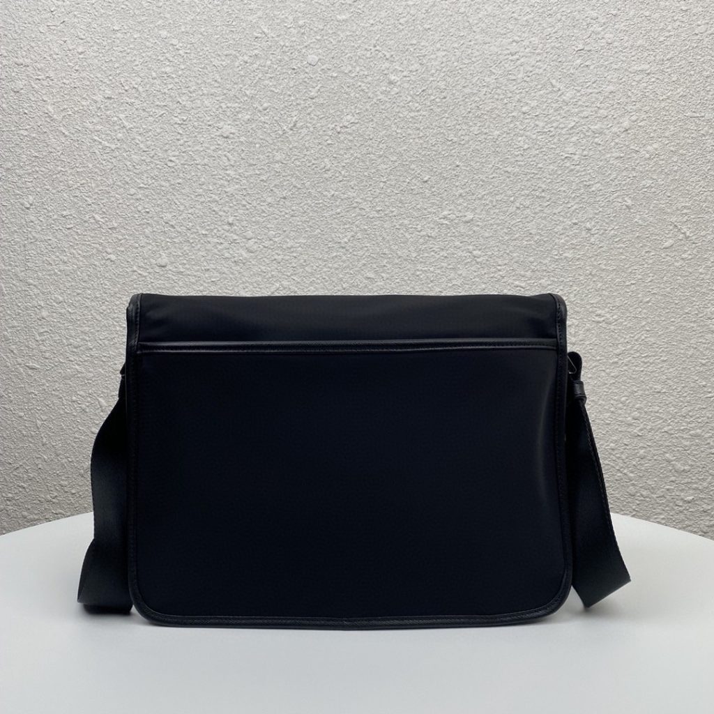 Saffiano Shoulder Bag Black For Women 12.6 in / 32 cm