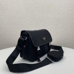 Small Saffiano Shoulder Bag Black For Women 10.2 in / 26 cm