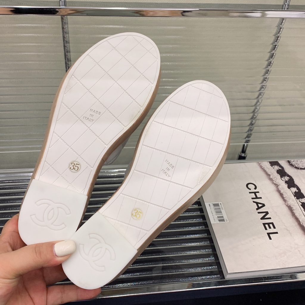 Chanel Women’s Mules White For Women