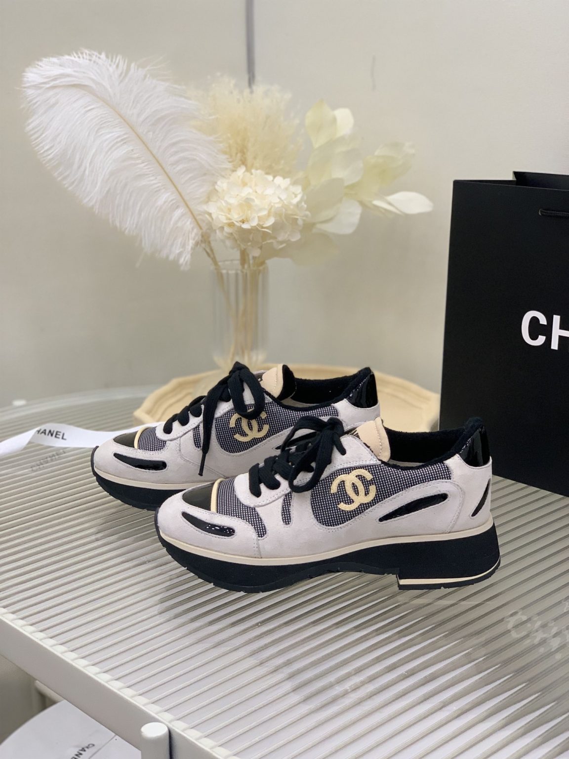 Chanel Women’s Vintage Sneakers White For Women