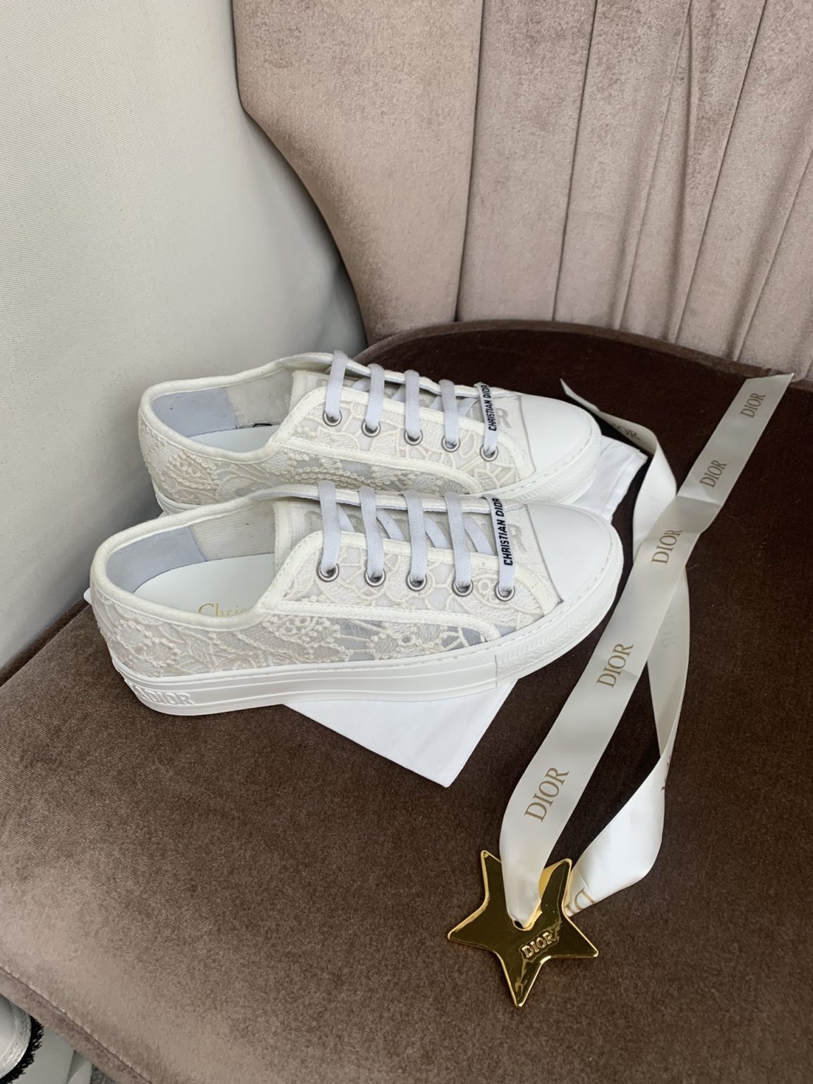 Christian Dior Women’s Walk’n’Dior Sneaker White For Women CD KCK353MCM_S03W