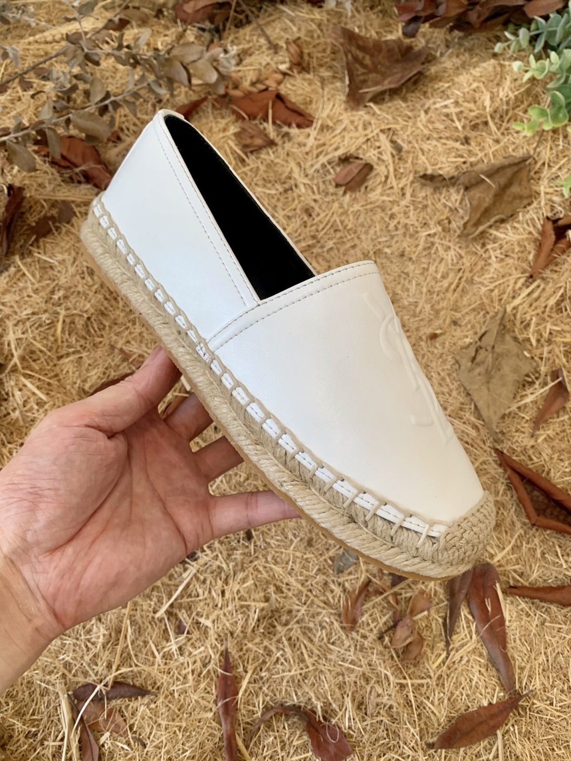 Saint Laurent Women’s Ysl Embroidered Espadrilles White For Women YSL 4848900NO609030