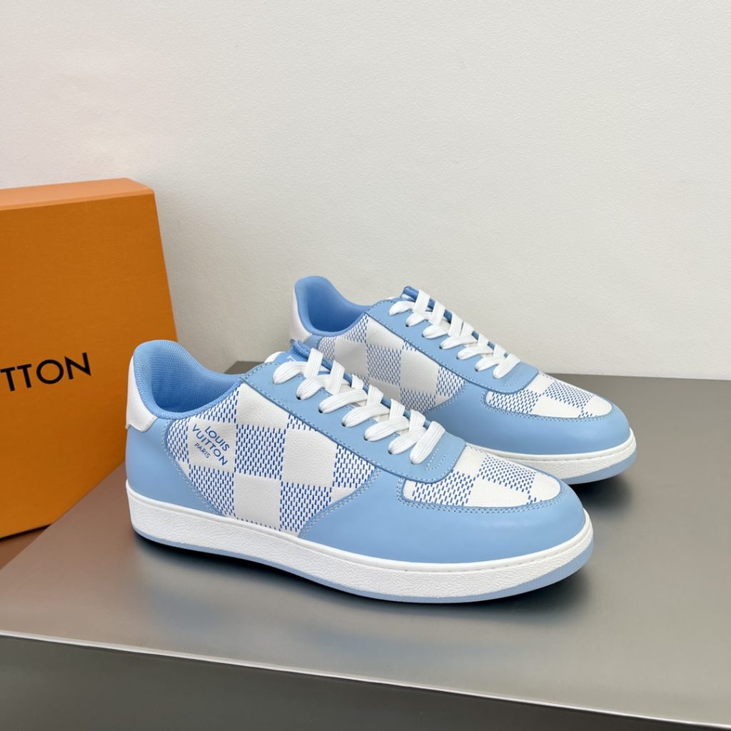 Louis Vuittion Rivoli Sneaker Blue For Men LV