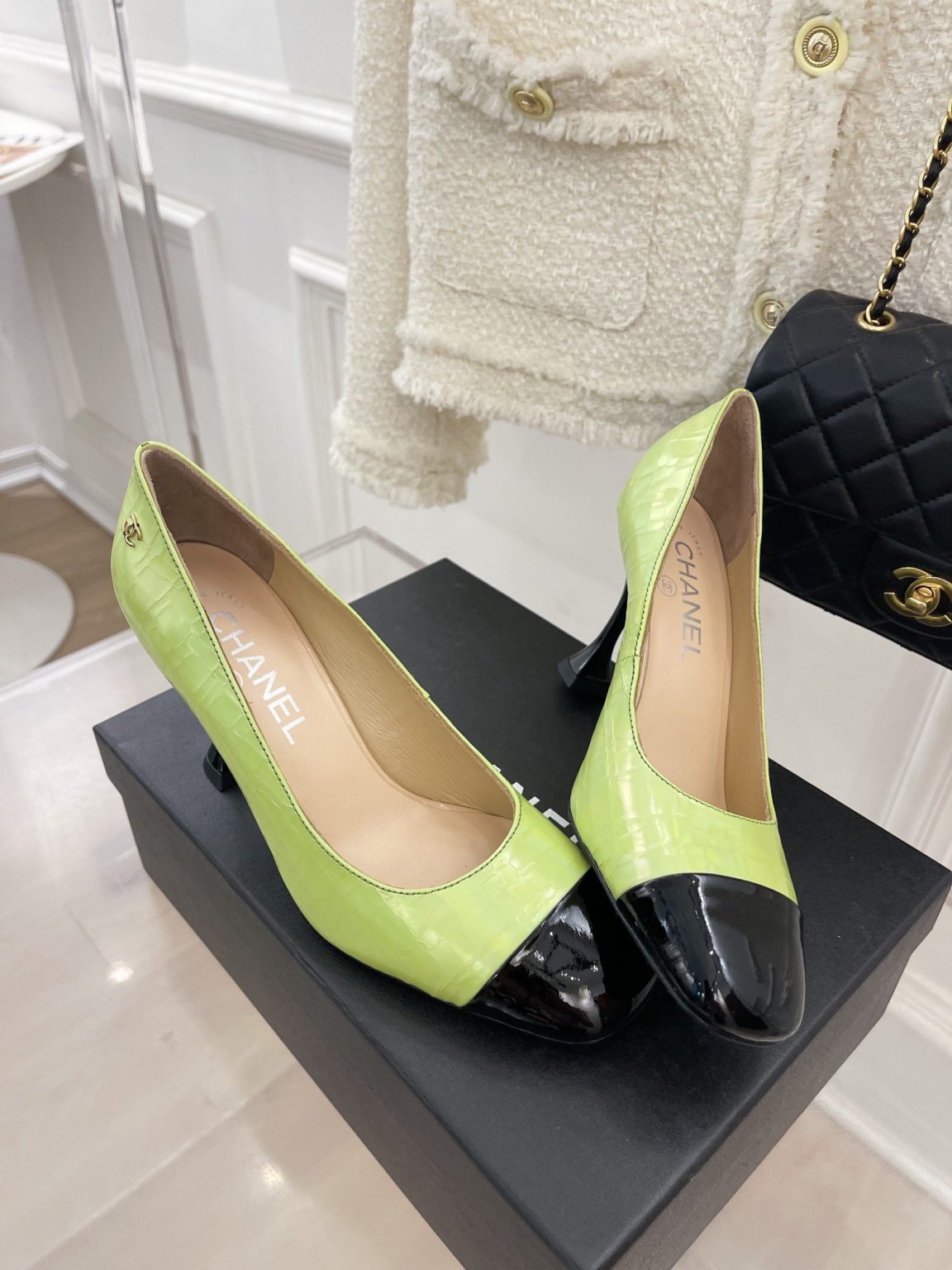 Chanel Women’s Pump & Grosgrain Green For Women